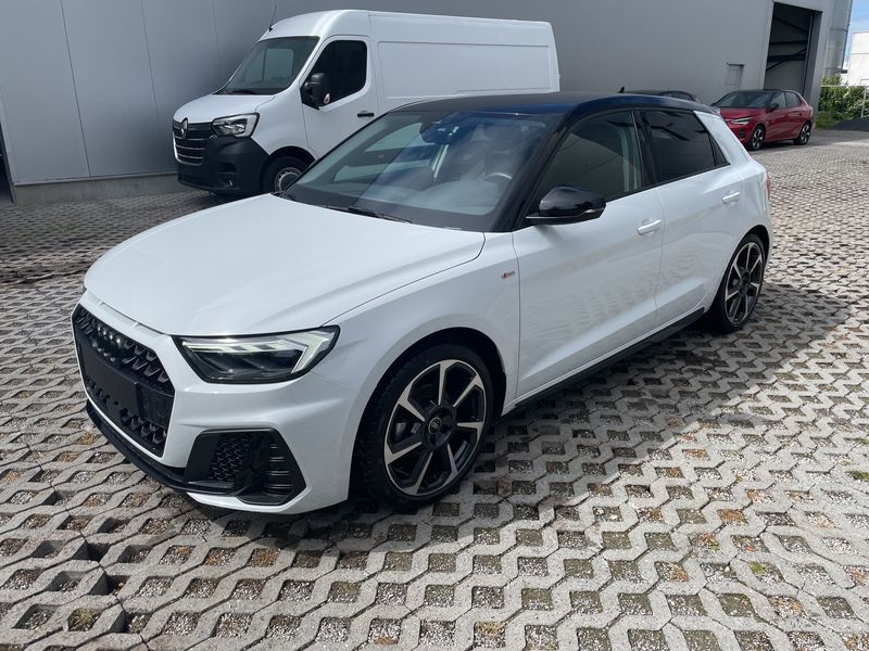 Audi A1 Sportback 30 TFSI S line — zdjęcie 1