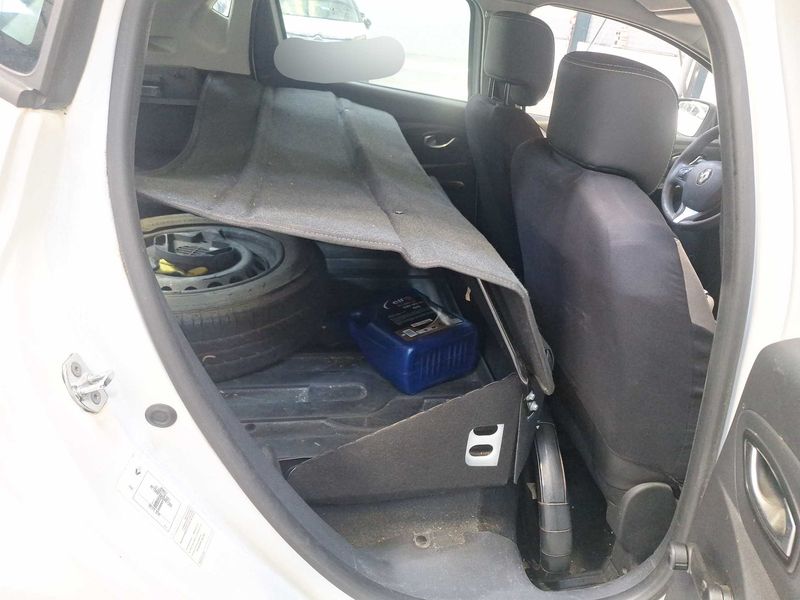Renault Clio 1.5 dCi Energy Air MediaNav 2016 – снимка 14