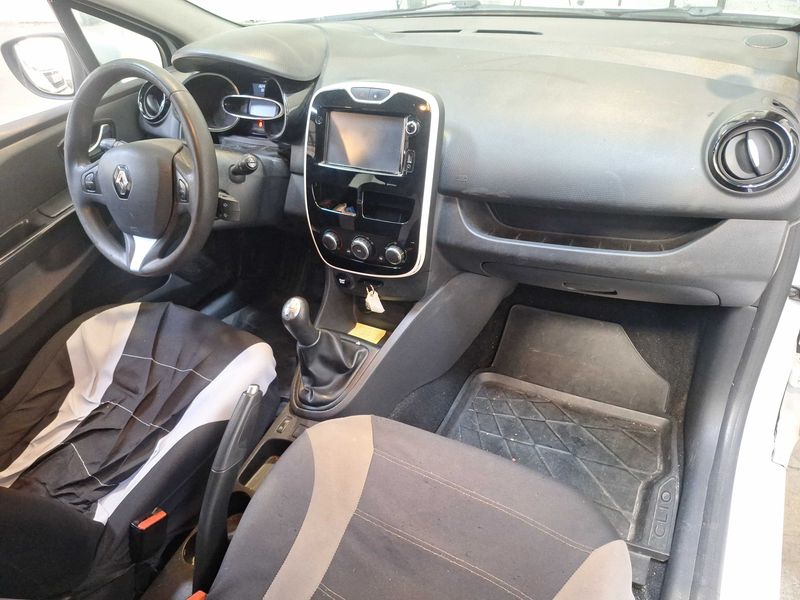 Renault Clio 1.5 dCi Energy Air MediaNav 2016 – снимка 11