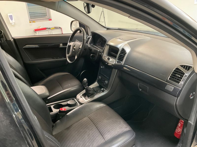Chevrolet Captiva 2.2 Diesel D LT 2WD — zdjęcie 3