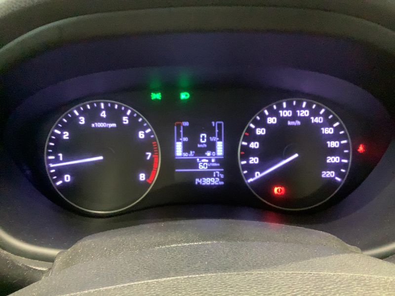 Hyundai i20 1.2 Intro Edition — zdjęcie 13