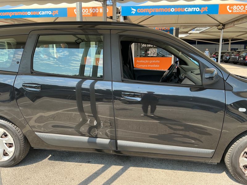 Dacia Lodgy 1.2 TCe Laureate — zdjęcie 7