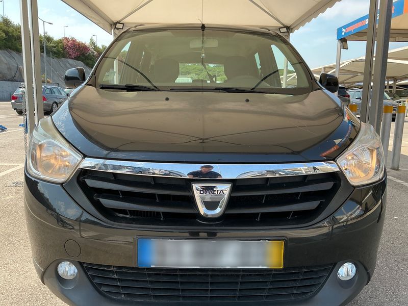Dacia Lodgy 1.2 TCe Laureate — zdjęcie 9
