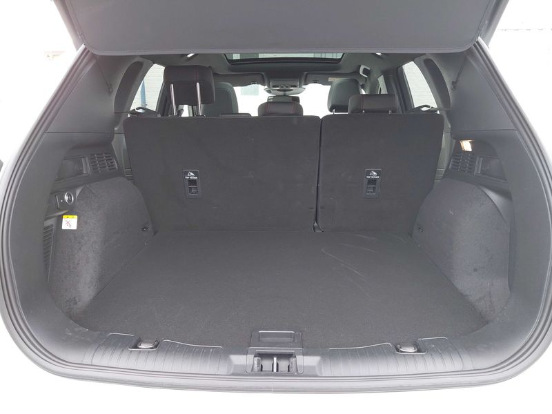 Ford Kuga 1.5 EcoBoost ST-Line X — zdjęcie 9