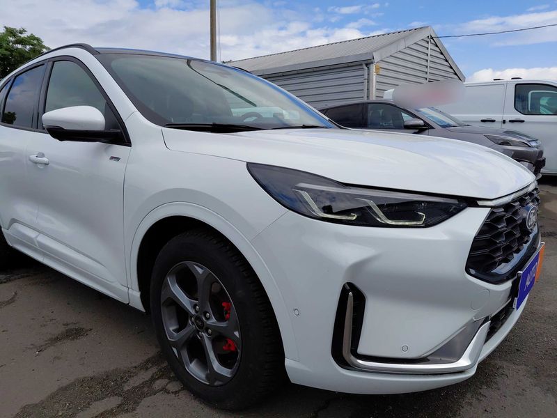 Ford Kuga 1.5 EcoBoost ST-Line X — zdjęcie 6