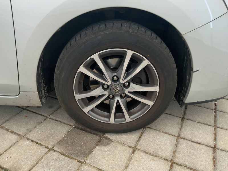 Toyota Verso 1.6 D-4D SkyView Edition 2014 – снимка 11