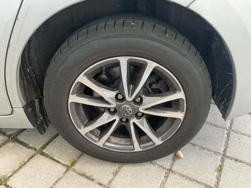 Toyota Verso 1.6 D-4D SkyView Edition 2014 – снимка 5