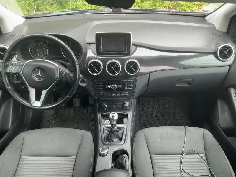 Mercedes-Benz B-Klasse B 180 CDI — zdjęcie 12