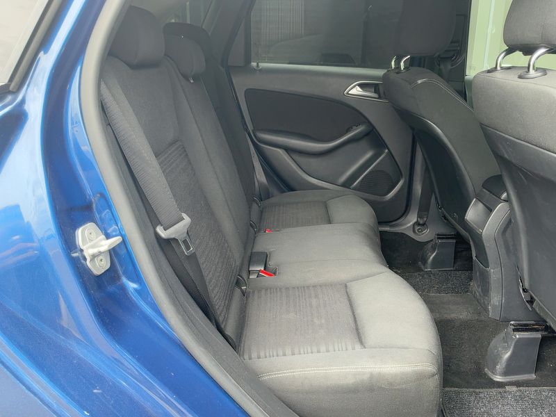 Mercedes-Benz B-Klasse B 180 CDI — zdjęcie 14