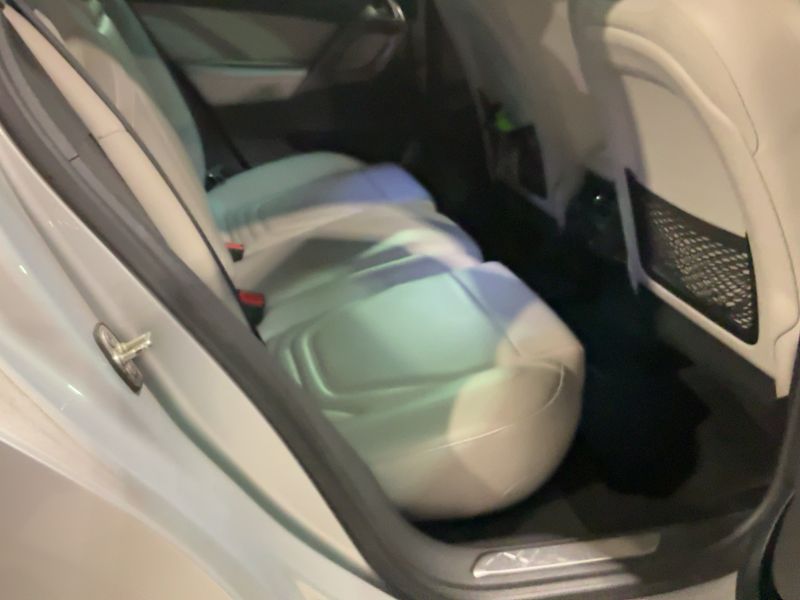 Citroen DS5 1.6 Blue-HDi SoChic — zdjęcie 14