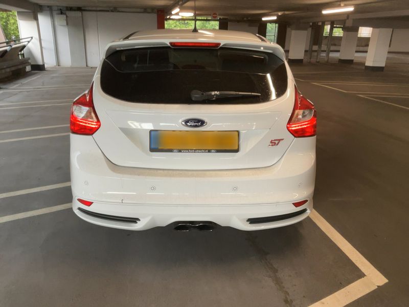 Ford Focus 2.0 EcoBoost ST 2013 – снимка 7