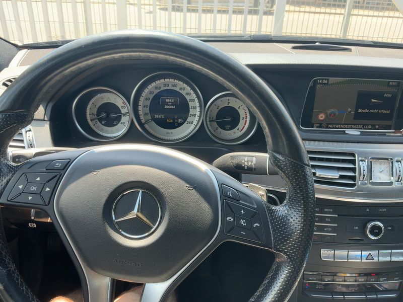 Mercedes-Benz E-Klasse E 220 CDI T BlueTEC Avantgarde 2015 – снимка 17