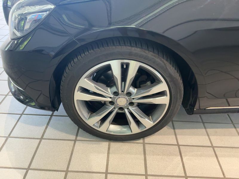 Mercedes-Benz E-Klasse E 220 CDI T BlueTEC Avantgarde 2015 – снимка 3