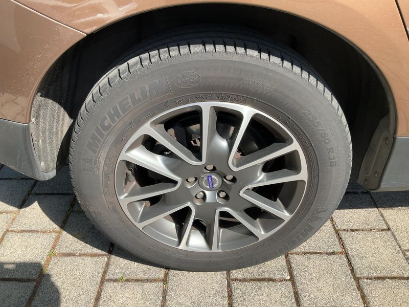 Volvo XC60 2.0 D4 Edition PRO 2WD 2013 – снимка 9