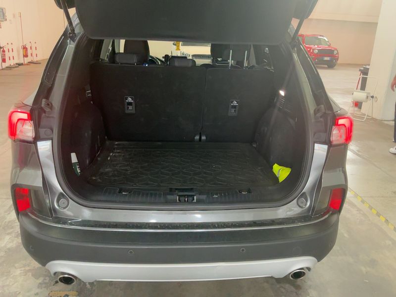 Ford Kuga 1.5 TDCi EcoBlue Titanium 2021 – снимка 15