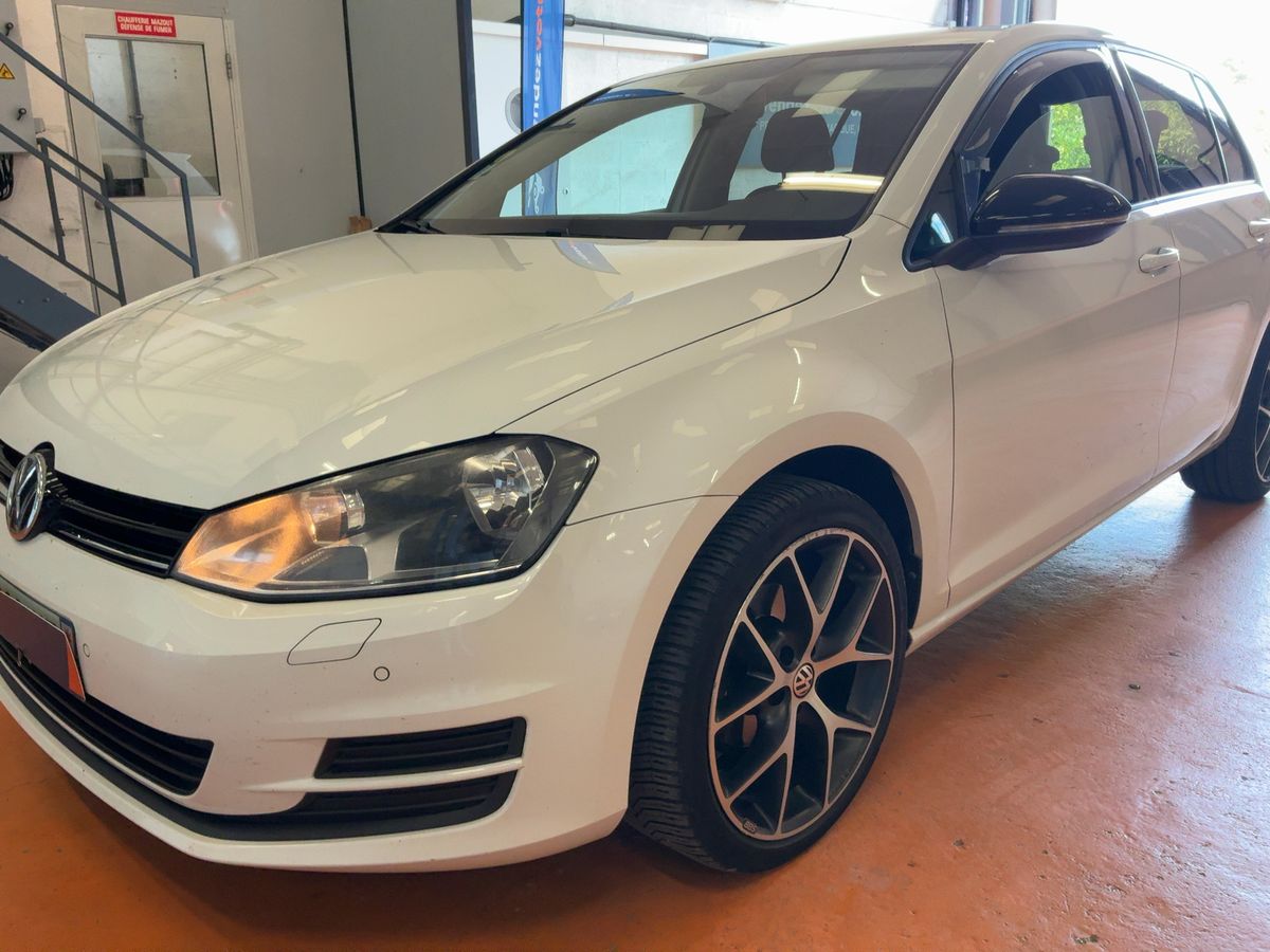 Volkswagen Golf VII 1.6 TDI Comfortline BlueMotion Tech