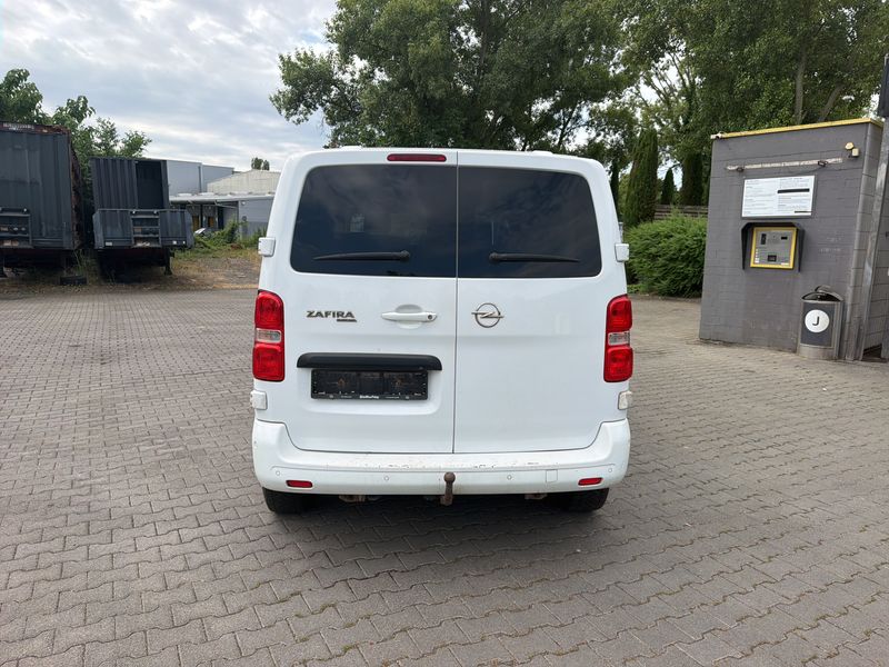 Opel Zafira Life 2.0 Diesel M Selection L2 — zdjęcie 4