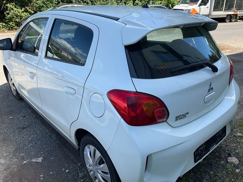 Mitsubishi Space Star 1.2 Spirit — zdjęcie 3