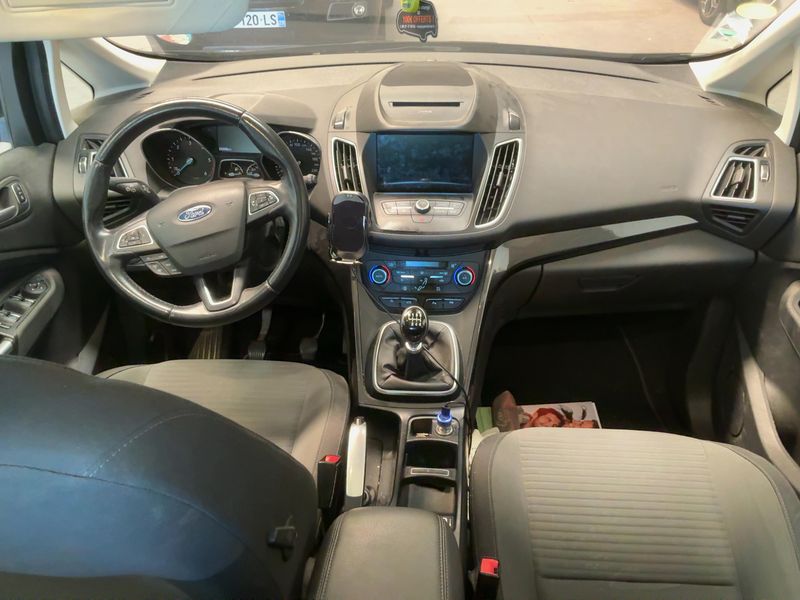 Ford Grand C-Max 1.5 TDCi Titanium — zdjęcie 12