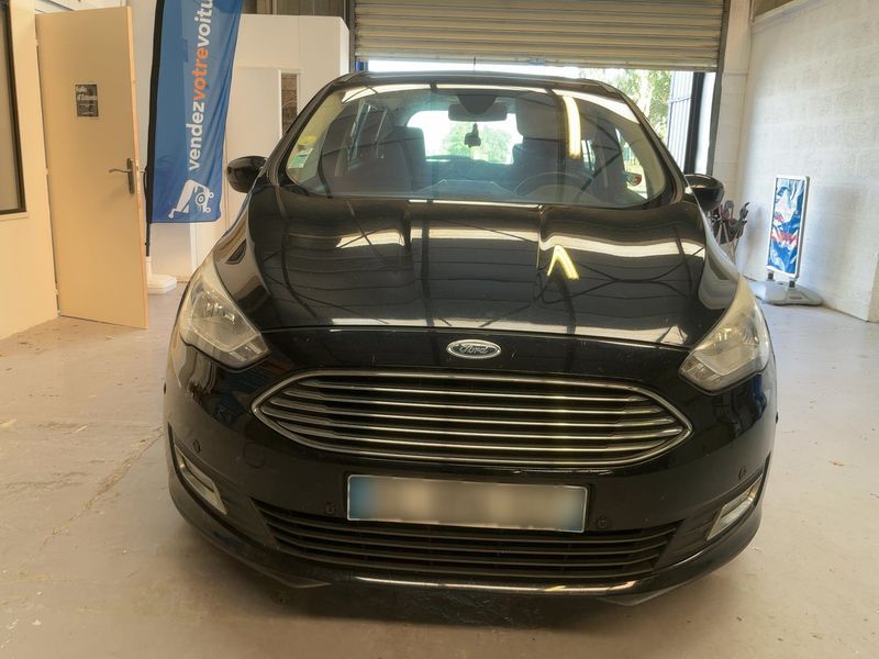 Ford Grand C-Max 1.5 TDCi Titanium — zdjęcie 9