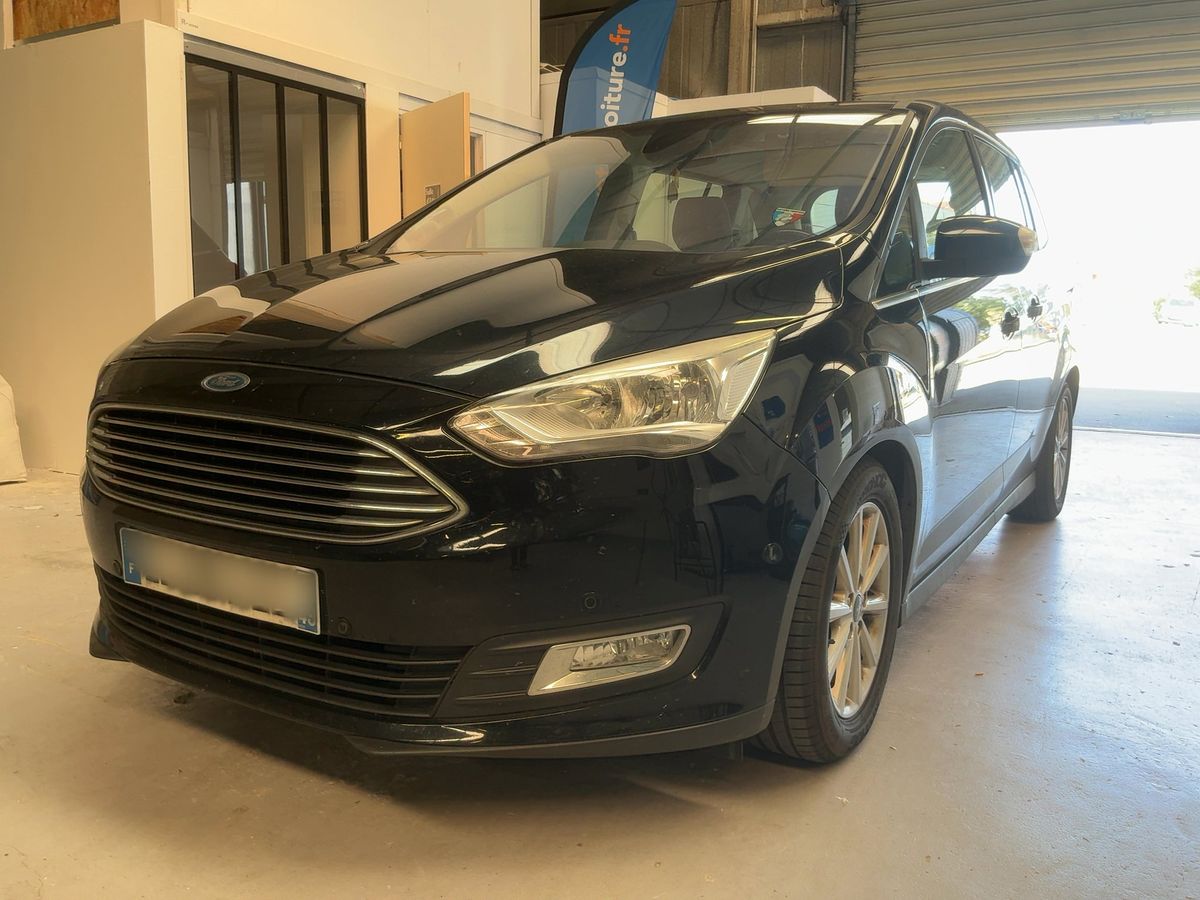 Ford Grand d'occasion