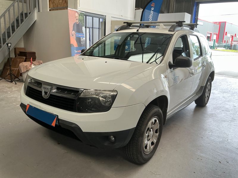 Dacia Duster 1.5 dCi Laureate 4x4 — zdjęcie 1