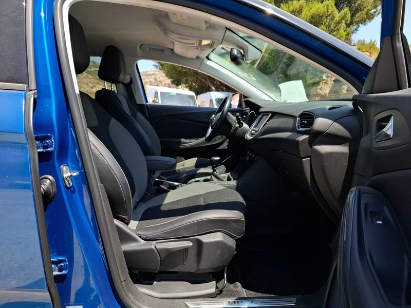 Opel Grandland X 1.2 Turbo Innovation 2018 – снимка 10