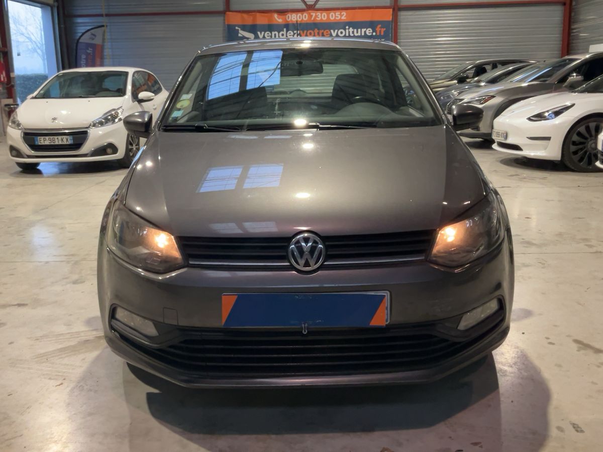 Volkswagen Polo 2015 — photo 15