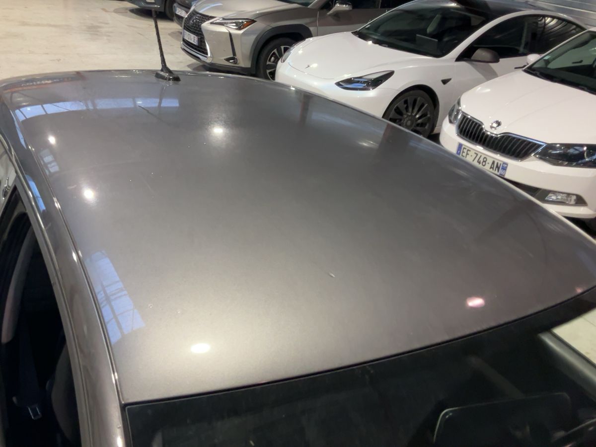 Volkswagen Polo 2015 — photo 14