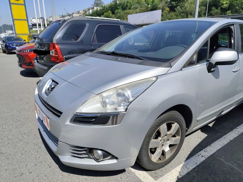 Peugeot 5008 d'occasion