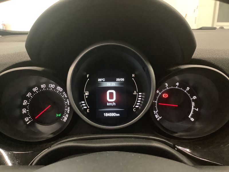 Fiat 500X 1.6 Attracvtive — zdjęcie 13