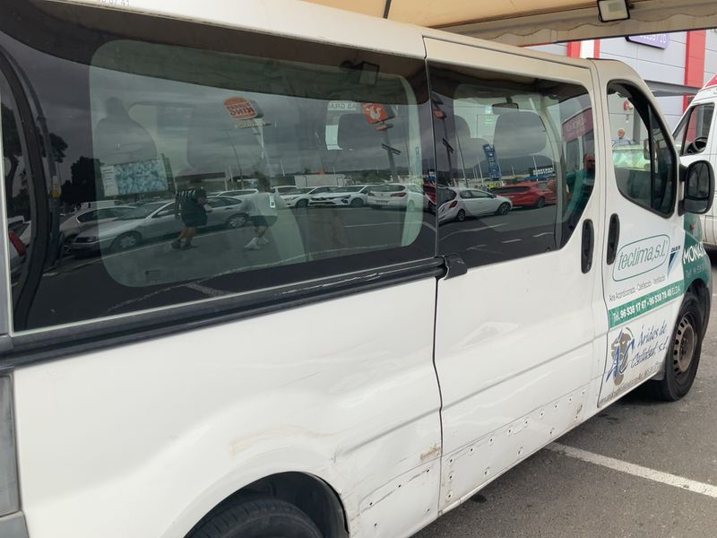 Opel Vivaro 1.9 CDTI Kombi L1H1 2,9t — zdjęcie 6