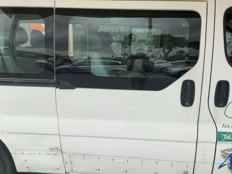 Opel Vivaro 1.9 CDTI Kombi L1H1 2,9t — zdjęcie 7