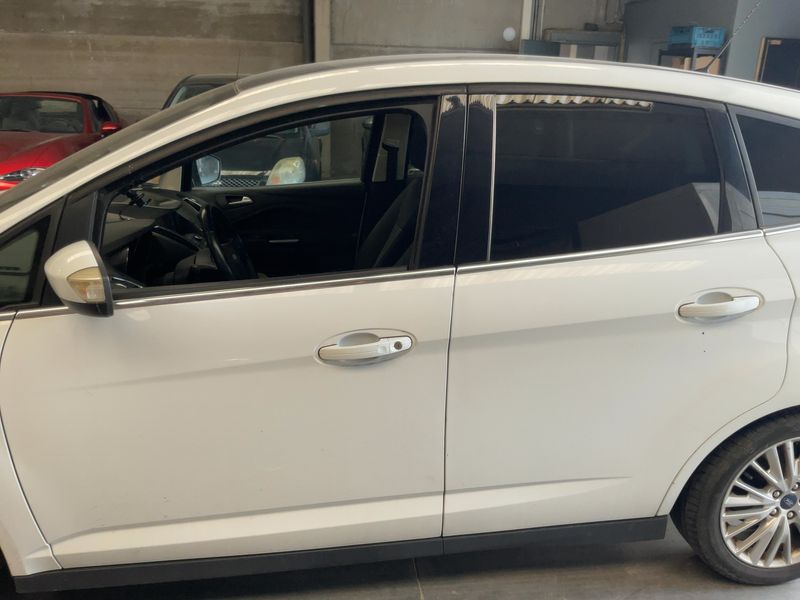 Ford C-Max 1.5 TDCi Titanium — zdjęcie 4