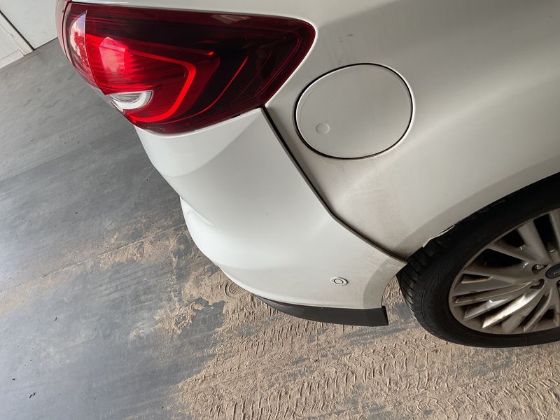 Ford C-Max 1.5 TDCi Titanium 2016 – снимка 32