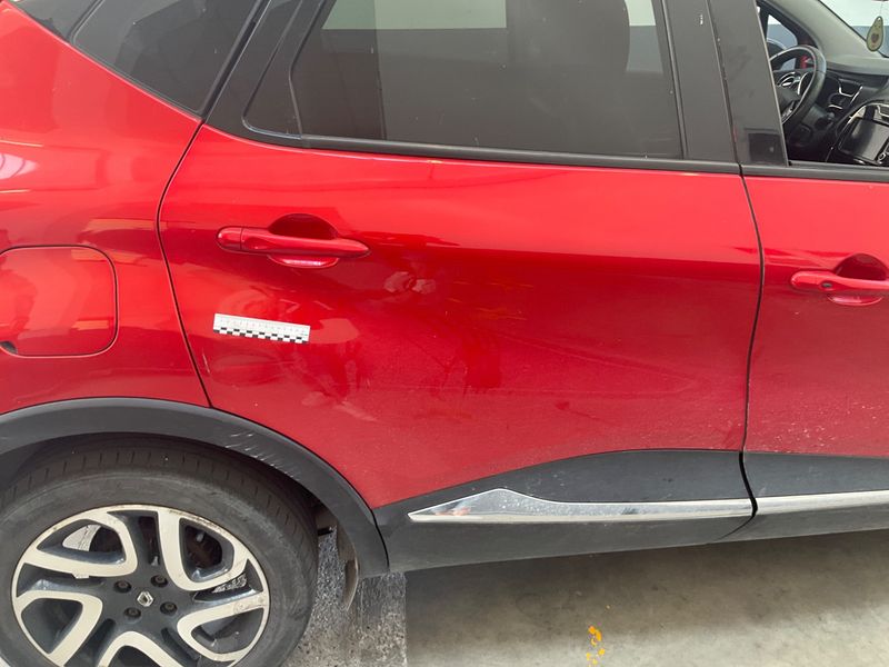 Renault Captur 1.5 dCi Iconic 2016 – снимка 24