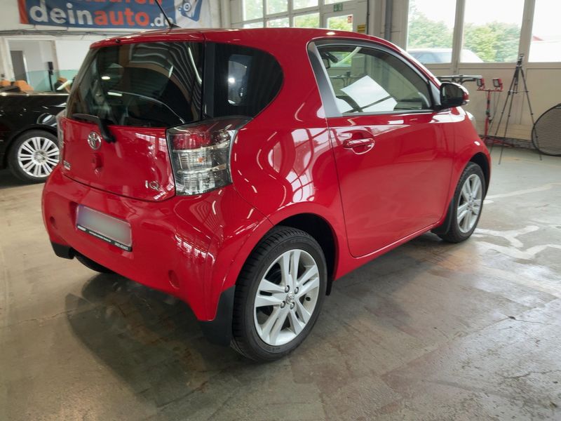 Toyota iQ 1.33 Dual VVT-i — zdjęcie 6