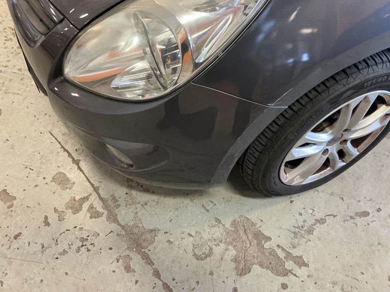 Hyundai i20 1.4 CRDi Classic 2011 – снимка 38
