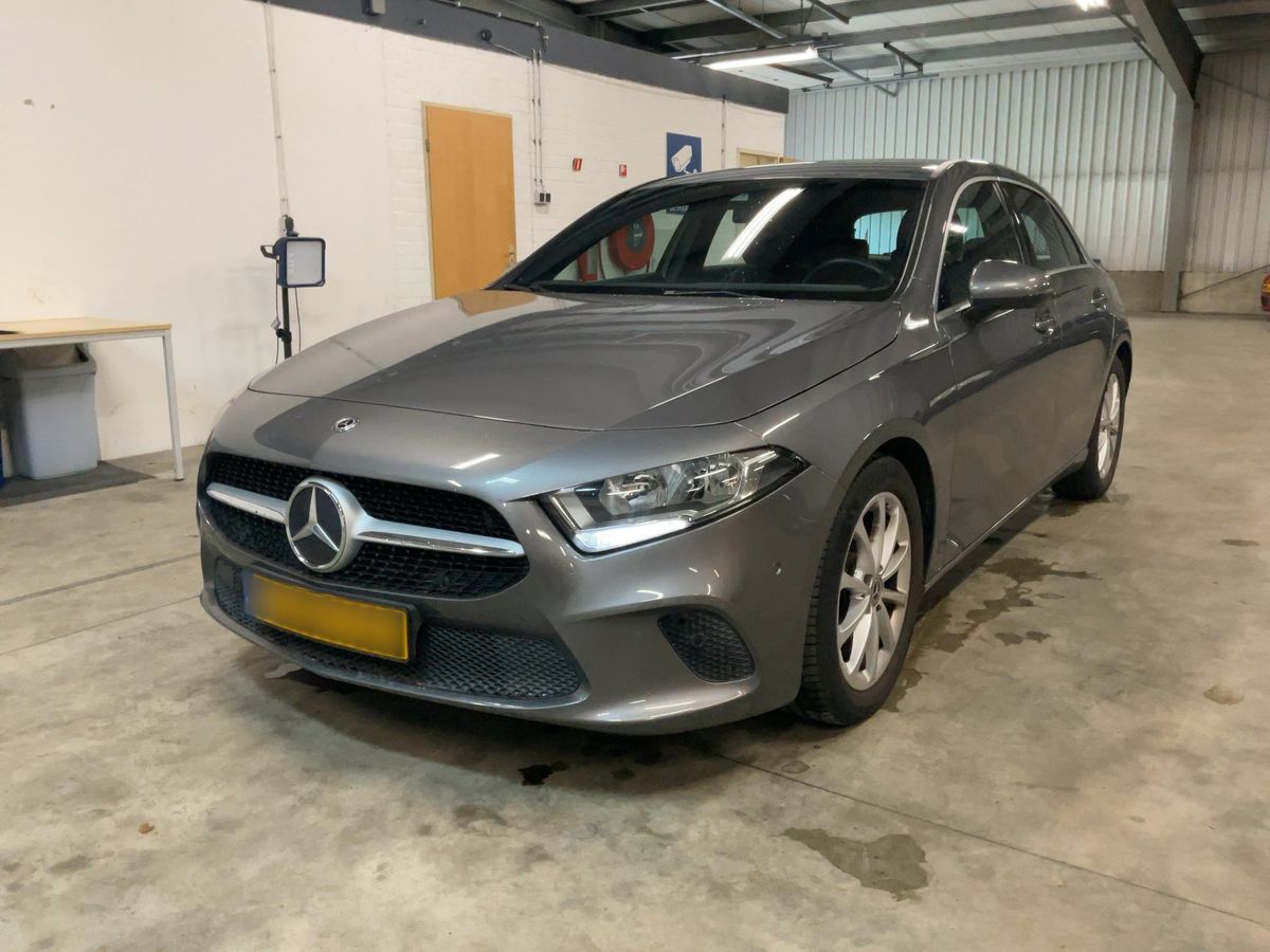 Mercedes-Benz A-Klasse 2019 — photo 1