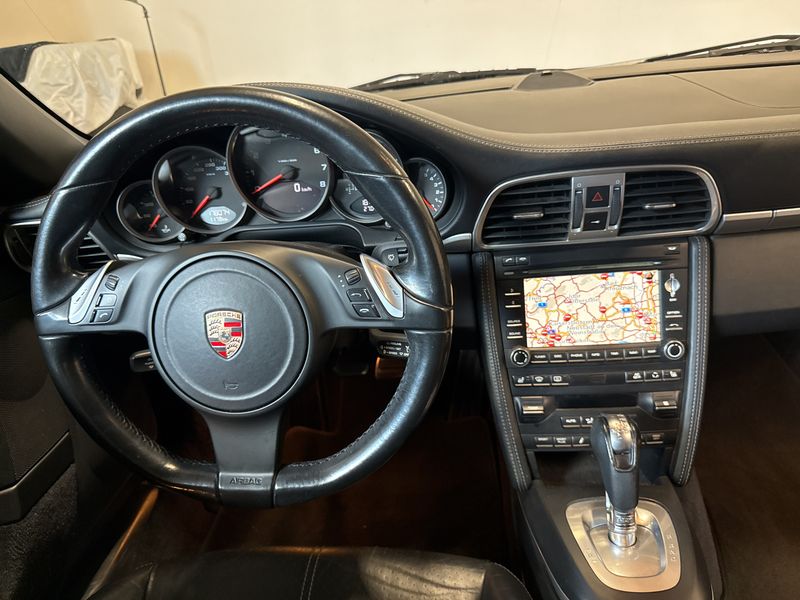 Porsche 911 997 Carrera GTS — zdjęcie 11