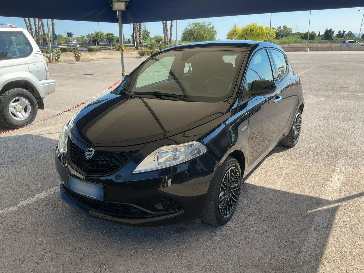 Lancia Ypsilon 2020