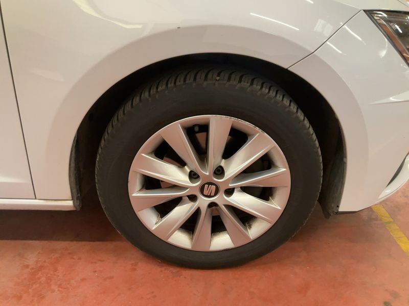 Seat Leon 1.6 TDI Style 2017 – снимка 11
