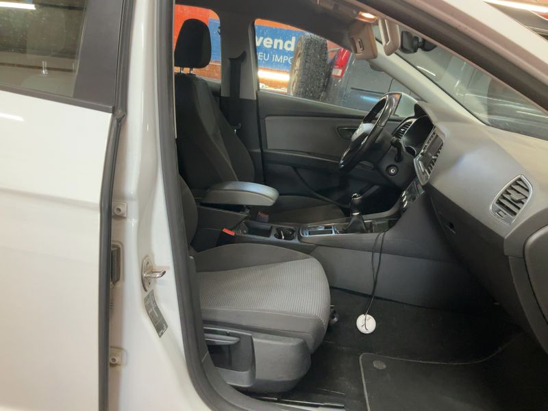 Seat Leon 1.6 TDI Style 2017 – снимка 16