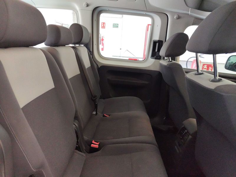 Volkswagen Caddy 1.6 TDI Trendline BlueMotion Tech. 2013 – снимка 13
