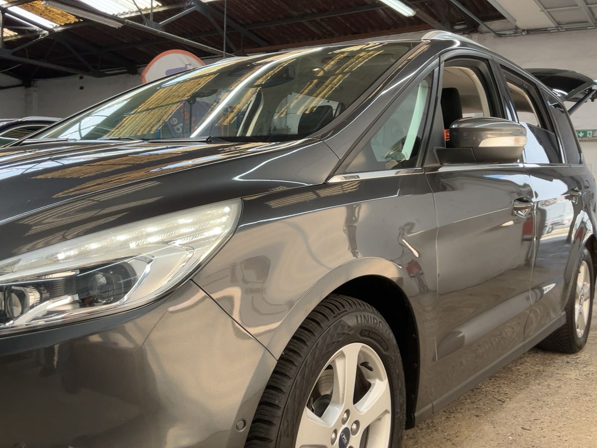 Ford Galaxy d'occasion