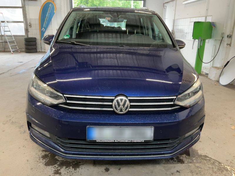 Volkswagen Touran 2.0 TDI Comfortline BlueMotion Tech — zdjęcie 9