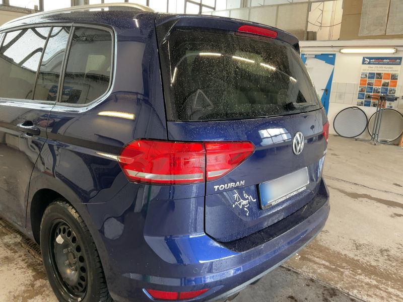 Volkswagen Touran 2.0 TDI Comfortline BlueMotion Tech — zdjęcie 3