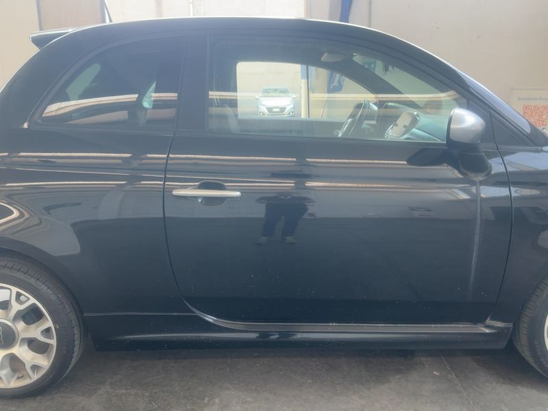 Fiat 500 1.0 Mild-Hybrid RockStar — zdjęcie 7