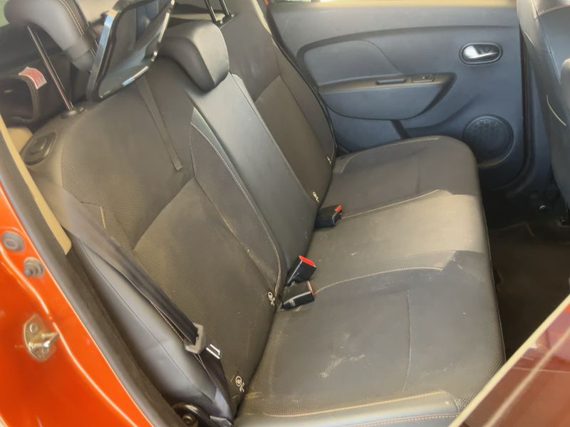 Dacia Sandero 0.9 TCe SL Trotamundos — zdjęcie 14