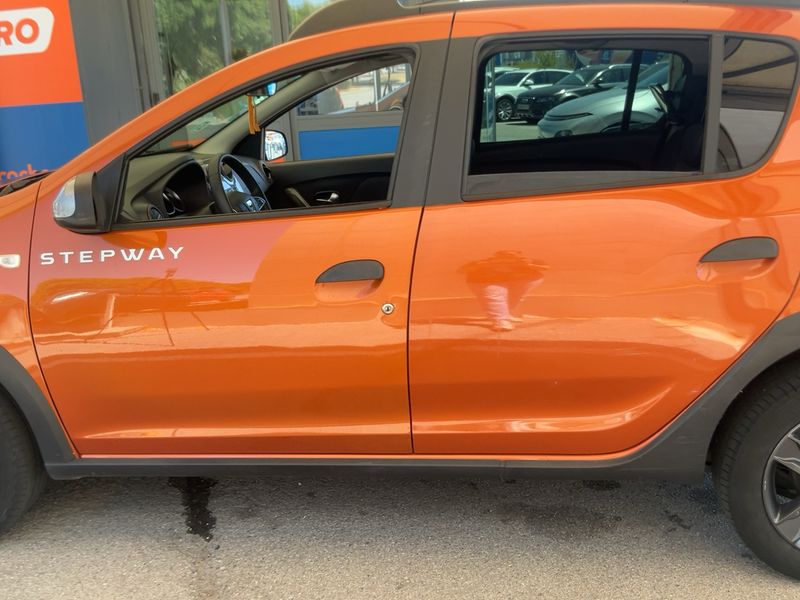 Dacia Sandero 0.9 TCe SL Trotamundos — zdjęcie 4
